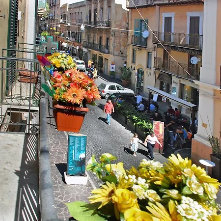 住宿加早餐酒店 Alice *